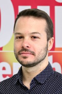 Alan Confesson
37 ans, Fonctionnaire - Stagiaire